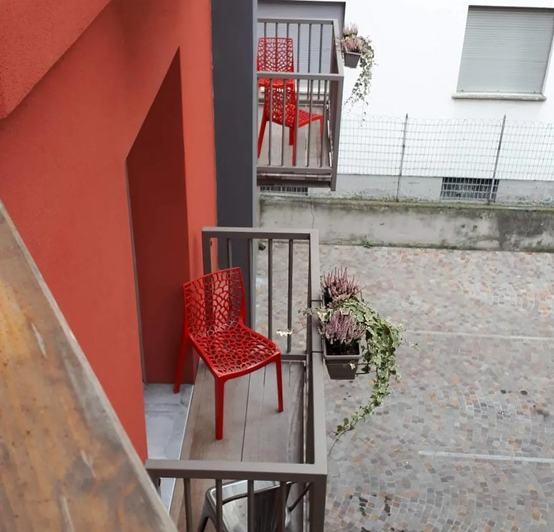 B&B Corte Rossa Tirano Bed & Breakfast
