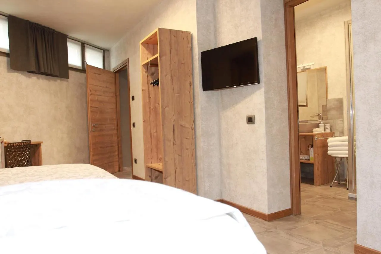 *** Bed & Breakfast B&B Corte Rossa Tirano Itálie