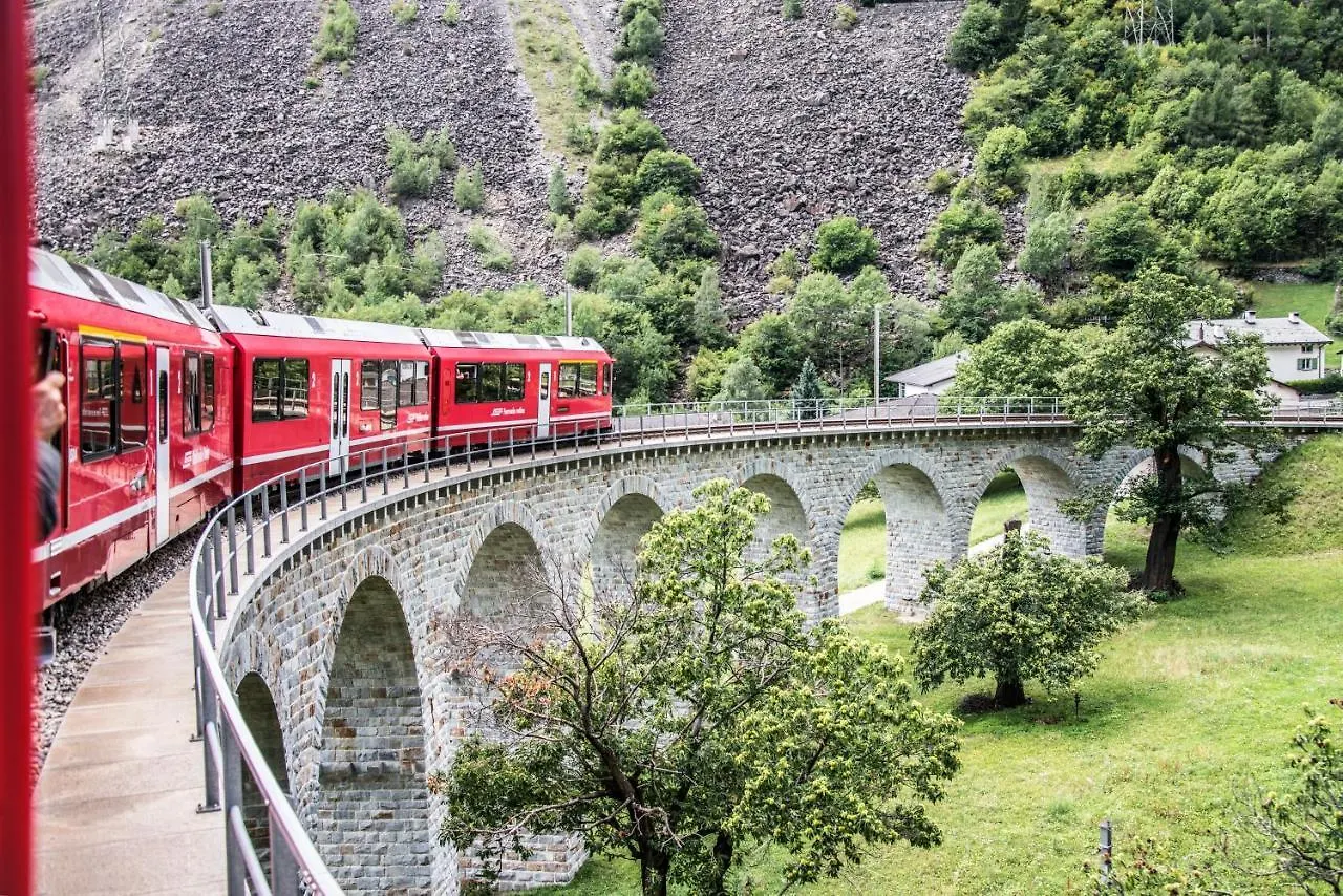 B&B Corte Rossa Tirano Bed & Breakfast
